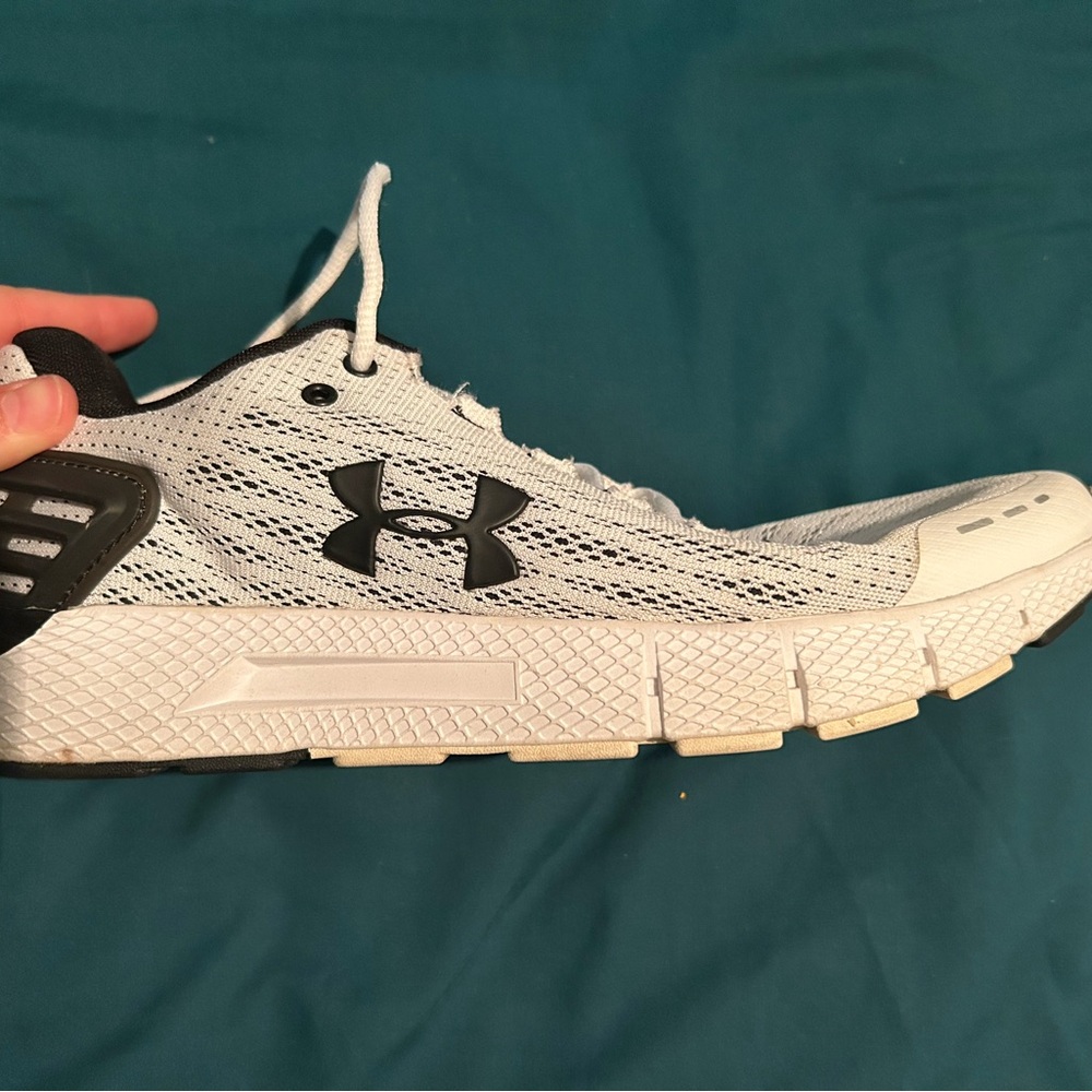 Under Armour White Mesh Sneakers - Picture 4 of 8